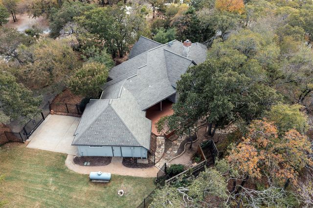 15 Oak Bluff Drive, Cross Roads, TX 76227