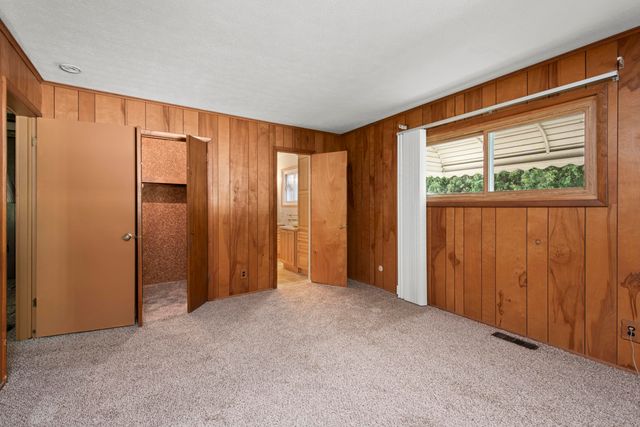 219 Ottawa Drive, City Of Troy, MI 48085