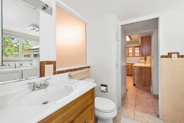 219 Ottawa Drive, City Of Troy, MI 48085