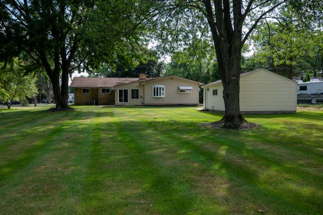 219 Ottawa Drive, City Of Troy, MI 48085