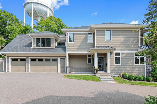 373 Park Street E, Wayzata, MN 55391