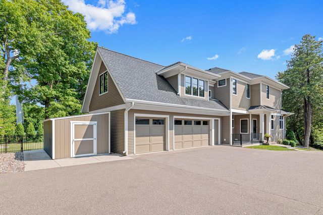 373 Park Street E, Wayzata, MN 55391