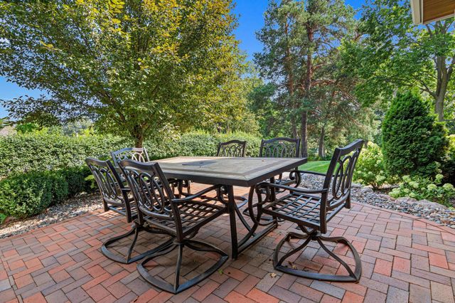 373 Park Street E, Wayzata, MN 55391