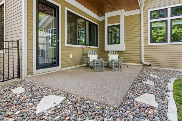 373 Park Street E, Wayzata, MN 55391