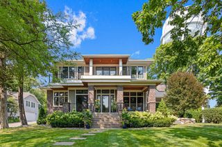 373 Park Street E, Wayzata, MN 55391