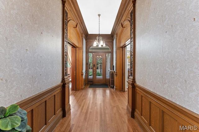 37 Washington Terrace, St Louis, MO 63112