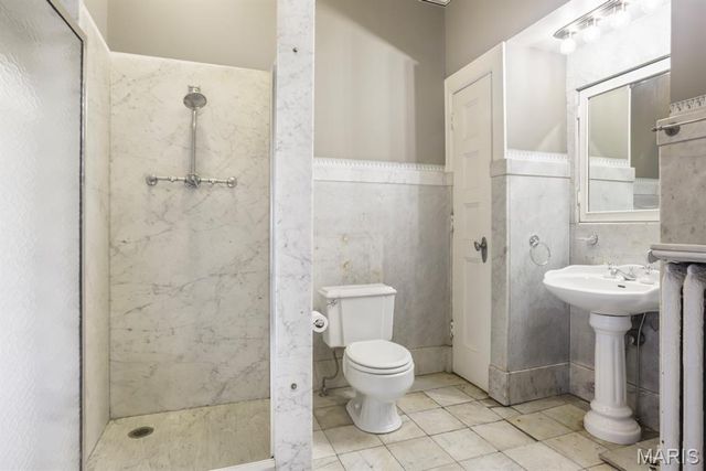 37 Washington Terrace, St Louis, MO 63112