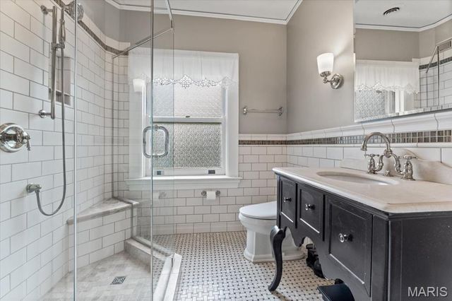 37 Washington Terrace, St Louis, MO 63112
