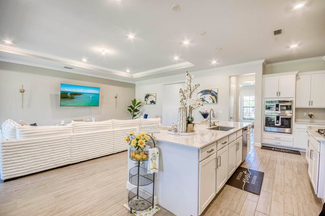 19077 Fly Rod Run, The Acreage, FL 33470