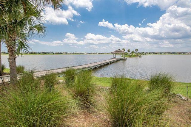 19077 Fly Rod Run, The Acreage, FL 33470