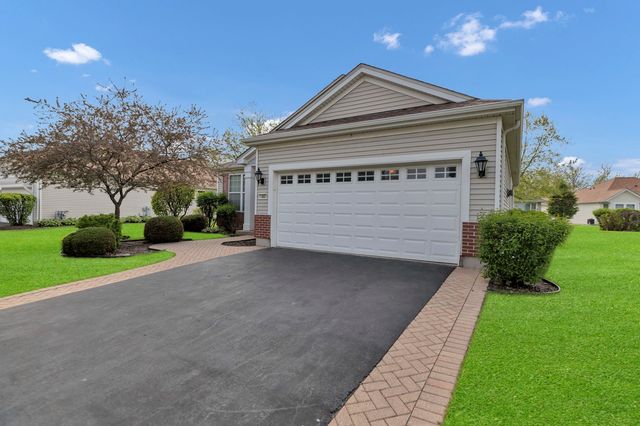 11667 Stonewater Crossing, Huntley, IL 60142