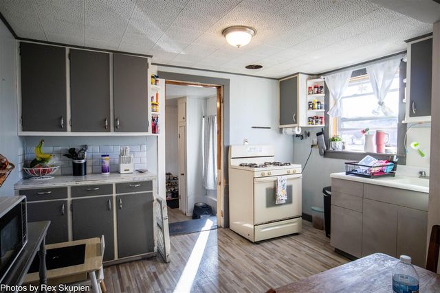 22 N Greenback Street, Hesperia, MI 49421