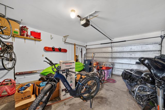 3821 S Alder Dr, Spokane, WA 99223