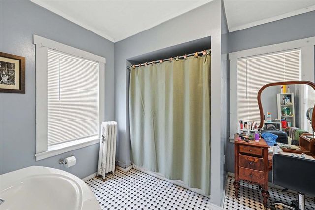 88 Doyle Avenue, Providence, RI 02906