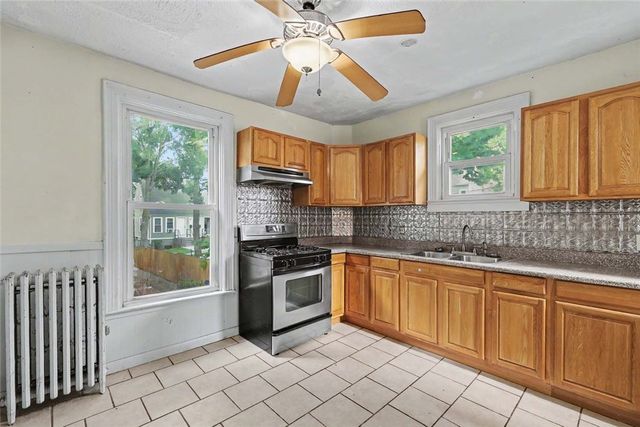 88 Doyle Avenue, Providence, RI 02906