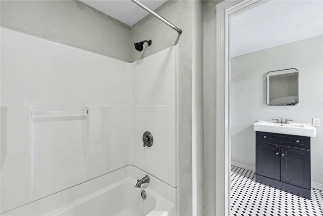 88 Doyle Avenue, Providence, RI 02906