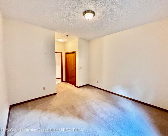 1470 Nicholas Lane, 13, Charlotte, MI 48813