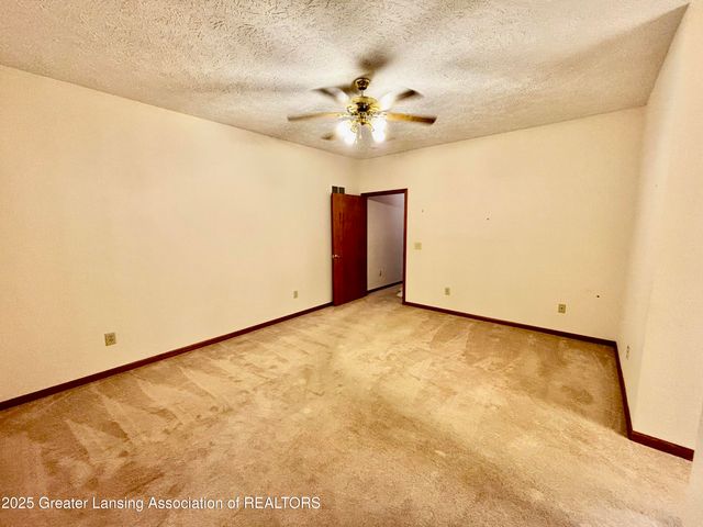 1470 Nicholas Lane, 13, Charlotte, MI 48813