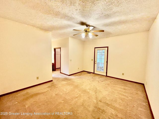 1470 Nicholas Lane, 13, Charlotte, MI 48813