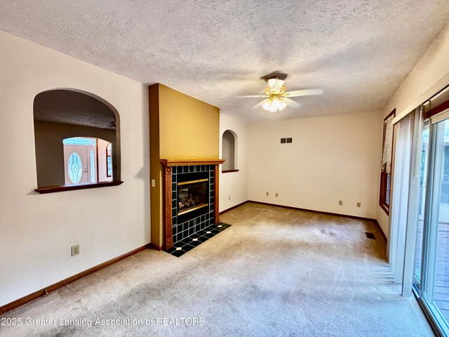 1470 Nicholas Lane, 13, Charlotte, MI 48813