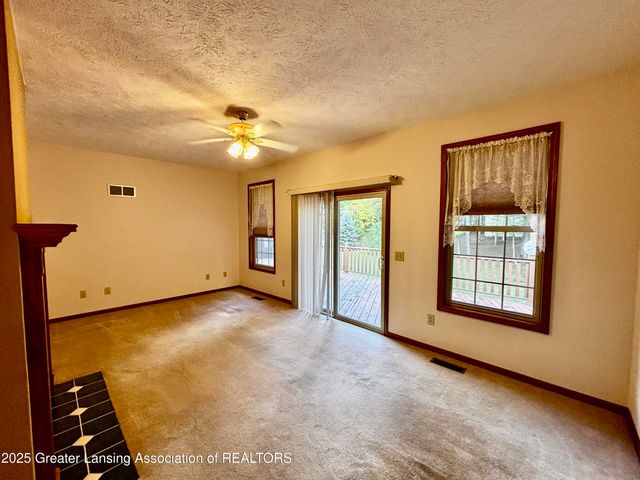 1470 Nicholas Lane, 13, Charlotte, MI 48813