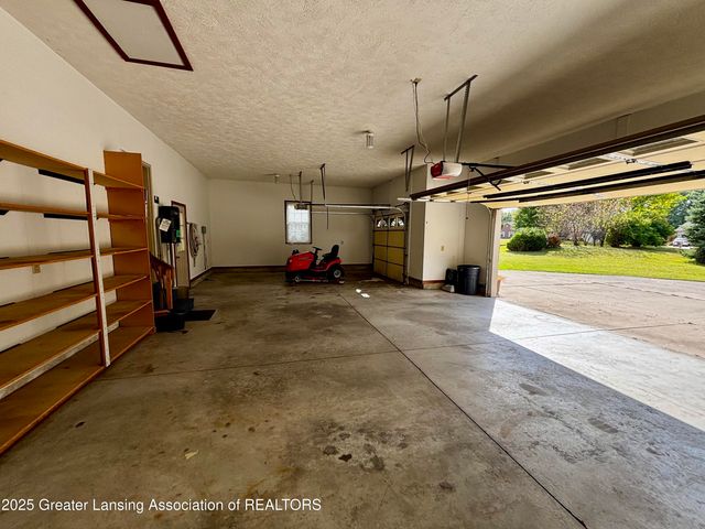 1470 Nicholas Lane, 13, Charlotte, MI 48813