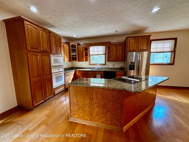 1470 Nicholas Lane, 13, Charlotte, MI 48813