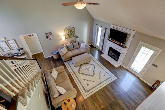 4396 Taylor Hall Ln, Adams, TN 37010