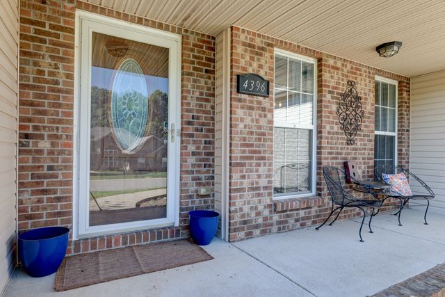 4396 Taylor Hall Ln, Adams, TN 37010