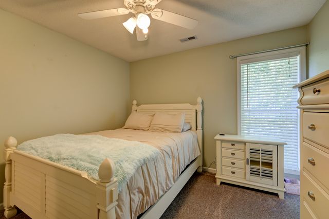 4396 Taylor Hall Ln, Adams, TN 37010