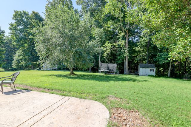 4396 Taylor Hall Ln, Adams, TN 37010