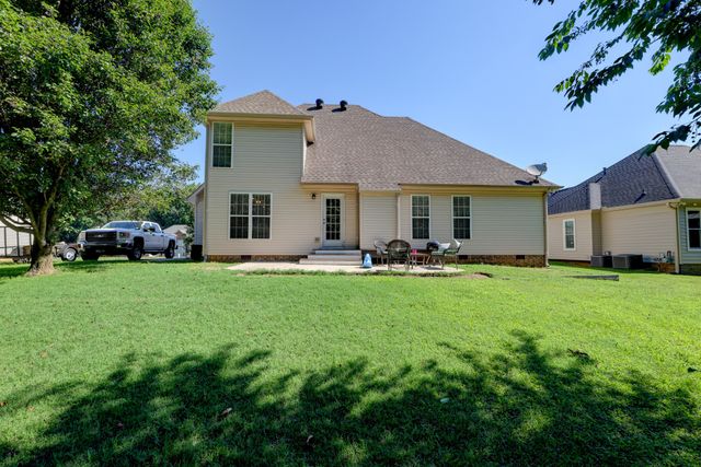 4396 Taylor Hall Ln, Adams, TN 37010