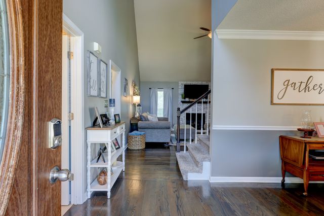 4396 Taylor Hall Ln, Adams, TN 37010