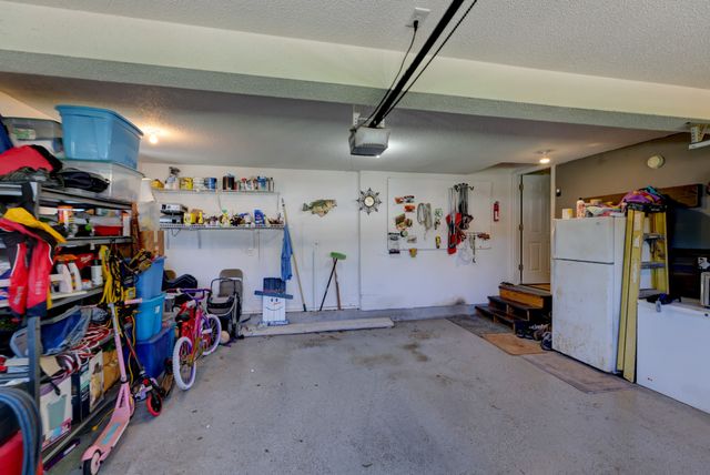 4396 Taylor Hall Ln, Adams, TN 37010