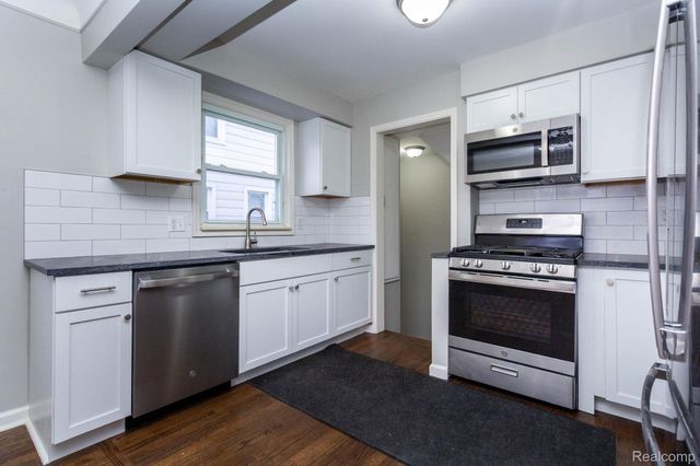313 S Edison Avenue, Royal Oak, MI 48067