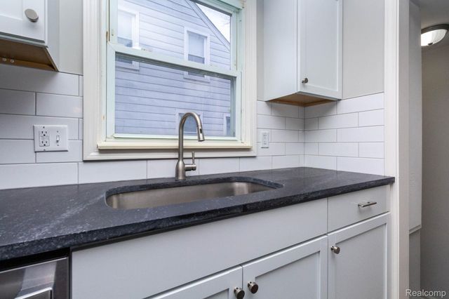 313 S Edison Avenue, Royal Oak, MI 48067