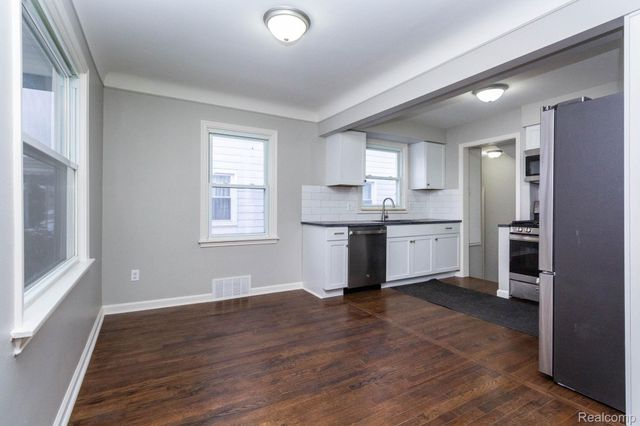 313 S Edison Avenue, Royal Oak, MI 48067