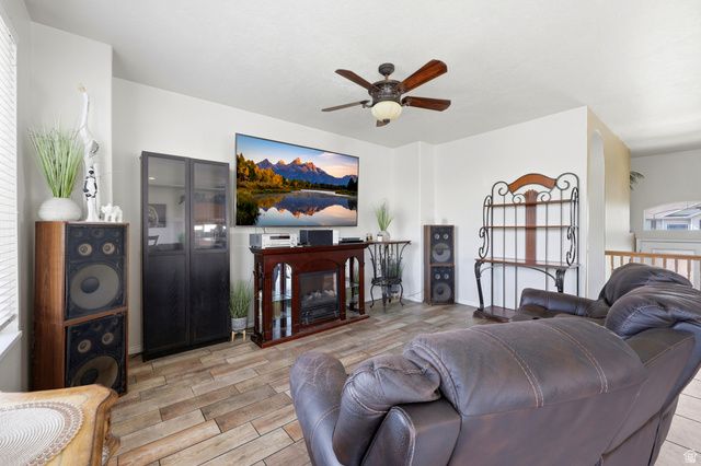 969 W FOXBORO DR, North Salt Lake, UT 84054