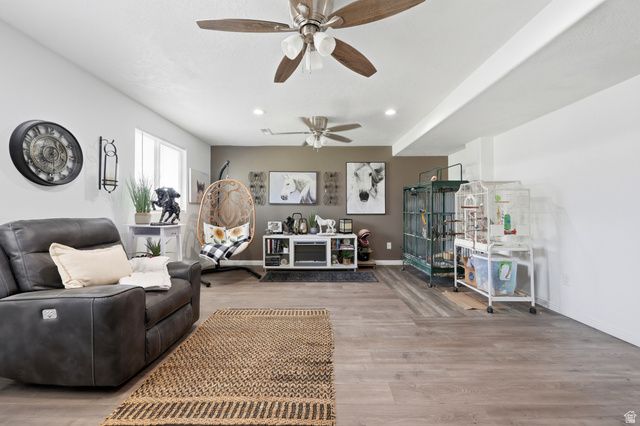 969 W FOXBORO DR, North Salt Lake, UT 84054