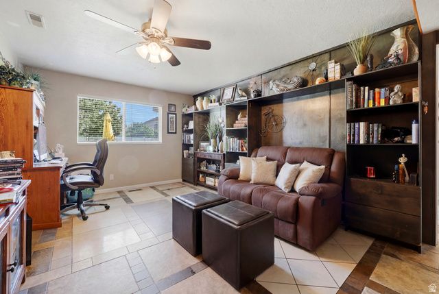 969 W FOXBORO DR, North Salt Lake, UT 84054