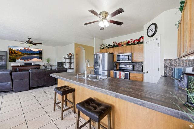 969 W FOXBORO DR, North Salt Lake, UT 84054