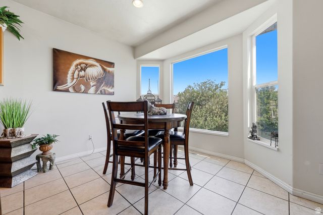 969 W FOXBORO DR, North Salt Lake, UT 84054