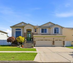 969 W FOXBORO DR, North Salt Lake, UT 84054