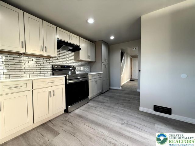 426 East 12th Street, Northampton Boro, PA 18067