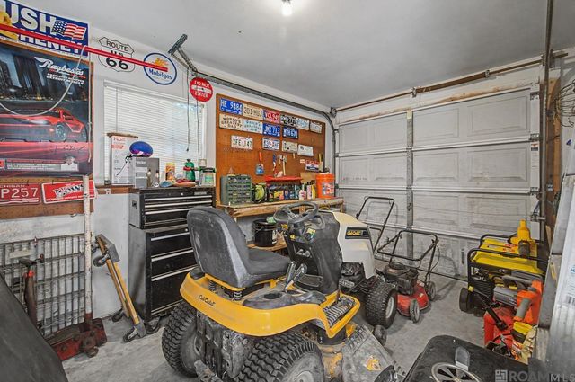 35183 Live Oak Cir, Denham Springs, LA 70706