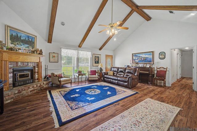 35183 Live Oak Cir, Denham Springs, LA 70706