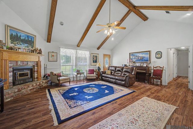 35183 Live Oak Cir, Denham Springs, LA 70706