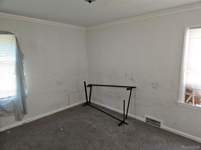 10773 BEACONSFIELD Street, Detroit, MI 48224