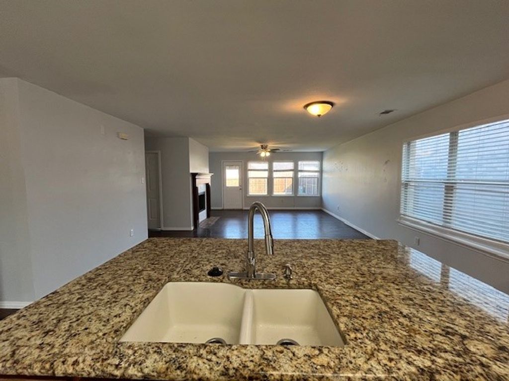 1104 Piedmont Drive, Mckinney, TX 75071