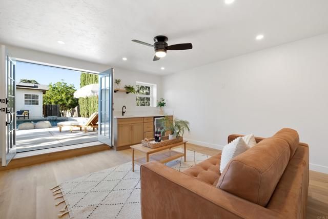 1510 Melrose Way, Vista, CA 92081